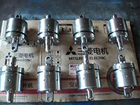 安全(quan)鉗用碟簧油缸