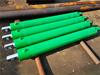 尾部自動(dòng)調心液壓缸D160-100-1500