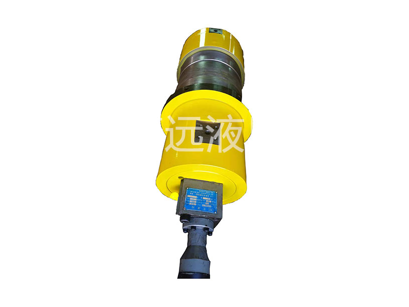 剪切(qiē)機用帶充(chong)液閥液壓(yā)缸D250-450